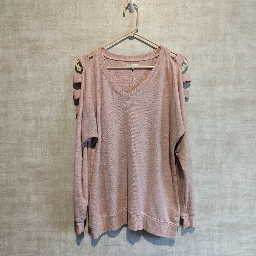 MAURICE'S V-NECK COLD SHOULDER ARM CUT OUT LARGE SWEATER